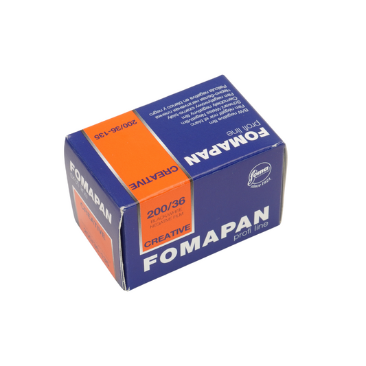 Fomapan 200 Creative Black-and-White Film 35mm 36 Exposures for Small-Format Cameras